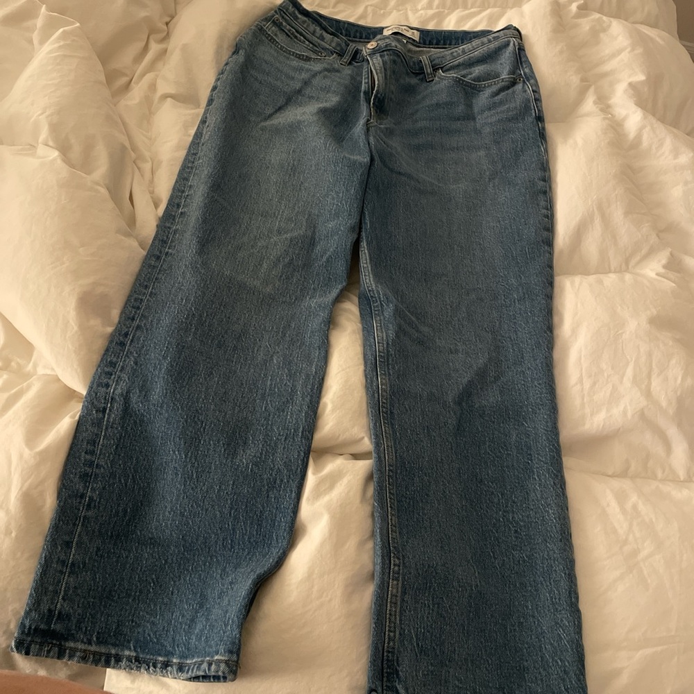 Abercrombie and fitch jeans 💗
